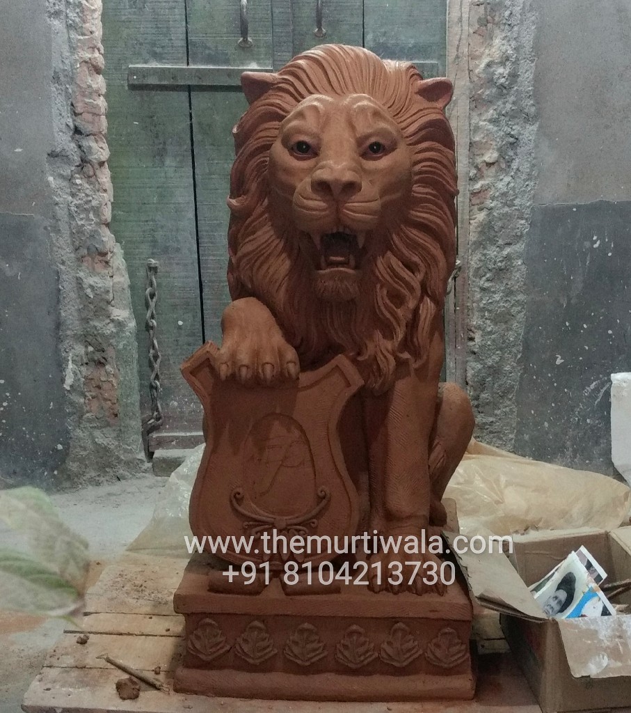 lion sculpture